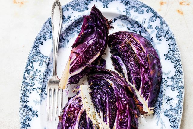 Roasted Red Cabbage Wedges With Zaatar Floating Kitchen 7181