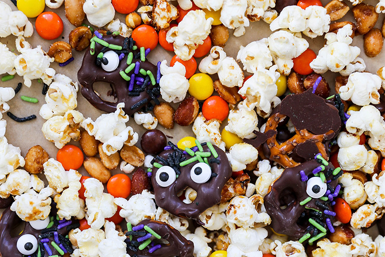 Monster Popcorn Balls - Sprinkle Bakes