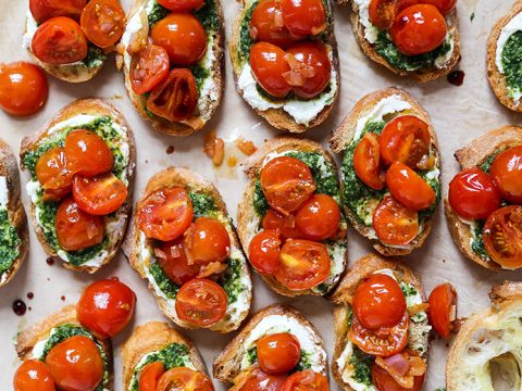 Bruschetta with Ricotta and Basil Pesto