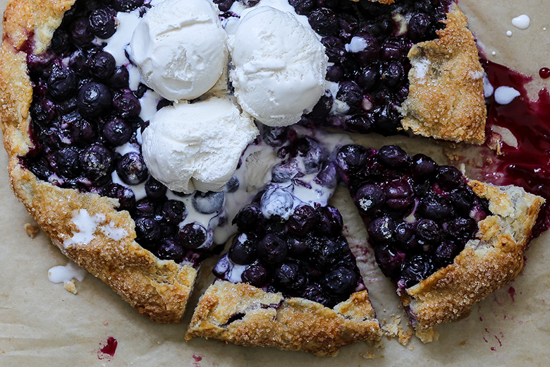 Blueberry Cheesecake Galette | www.floatingkitchen.net