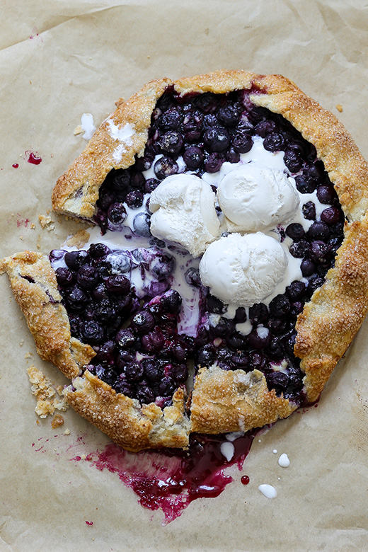 Blueberry Cheesecake Galette | www.floatingkitchen.net