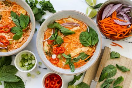 Thai Red Curry Coconut Soup with Leftover Turkey {or Chicken} | www.floatingkitchen.net